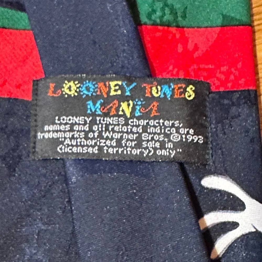 Looney Tunes All-Star Quarterbacks Football Mens Neck Tie Bugs Taz Navy